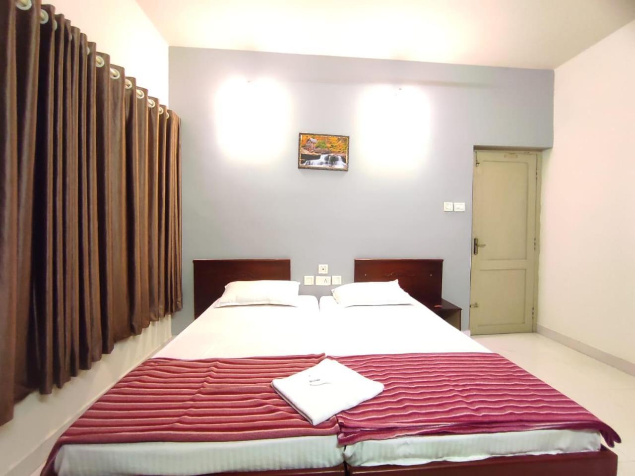 Orkuz Residency Daire Kochi Dış mekan fotoğraf