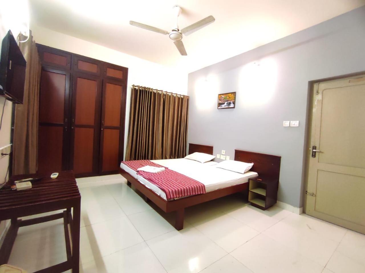 Orkuz Residency Daire Kochi Dış mekan fotoğraf
