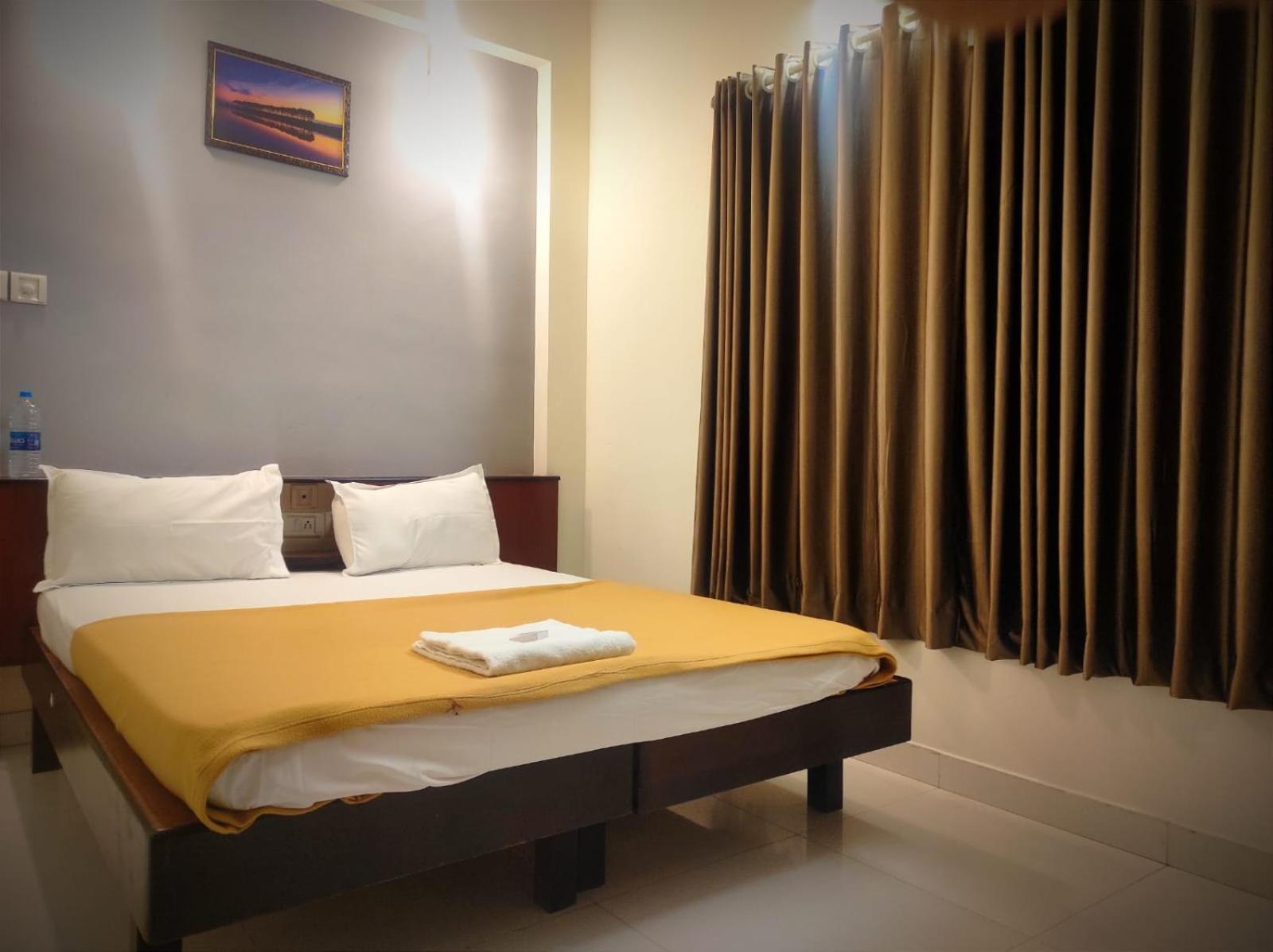 Orkuz Residency Daire Kochi Dış mekan fotoğraf