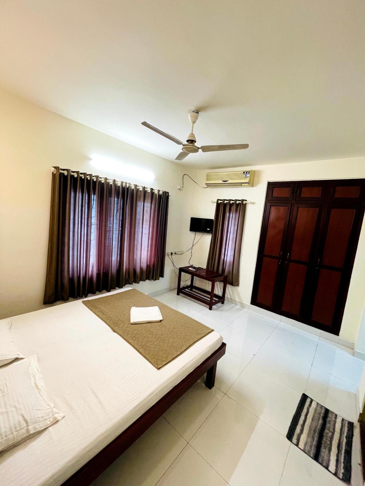 Orkuz Residency Daire Kochi Dış mekan fotoğraf